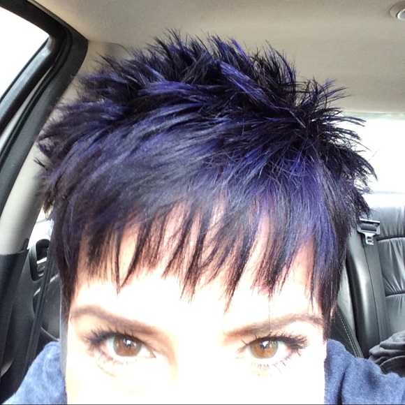 Meet your Posher, Karen - Picture 1 of 1